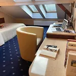 Booking Hotel & Spa